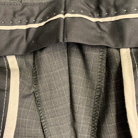 HUGO BOSS Size 42 Regular Grey Black Checkered Virgin Wool Notch Lapel Suit