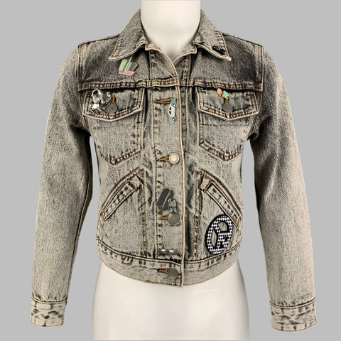 MARC JACOBS Chaqueta Paradise con alfileres y lavado ácido en denim negro talla XS