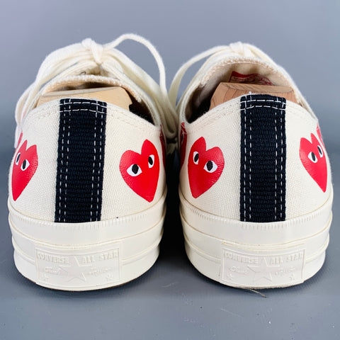 COMME des GARCONS PLAY Size 12 Cream Red Hearts Canvas Low Top Sneakers