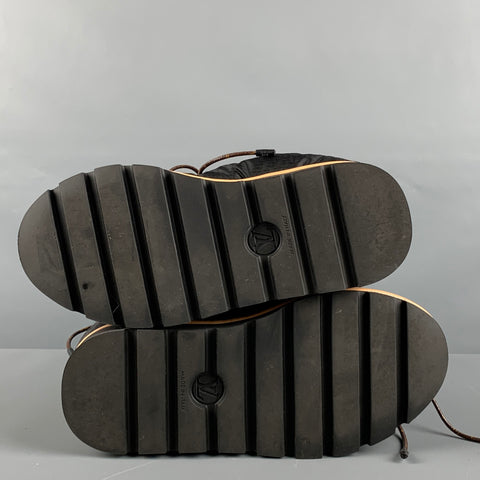 LOUIS VUITTON Taille 8 Bottes monogramme en nylon marron noir