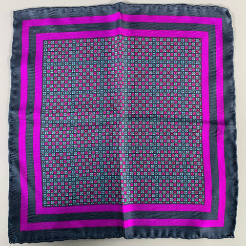 Pochette de costume en soie vintage à carreaux noirs et violets