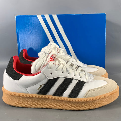 ADIDAS Size 11 White Black Stripe Leather Low Top Sneakers