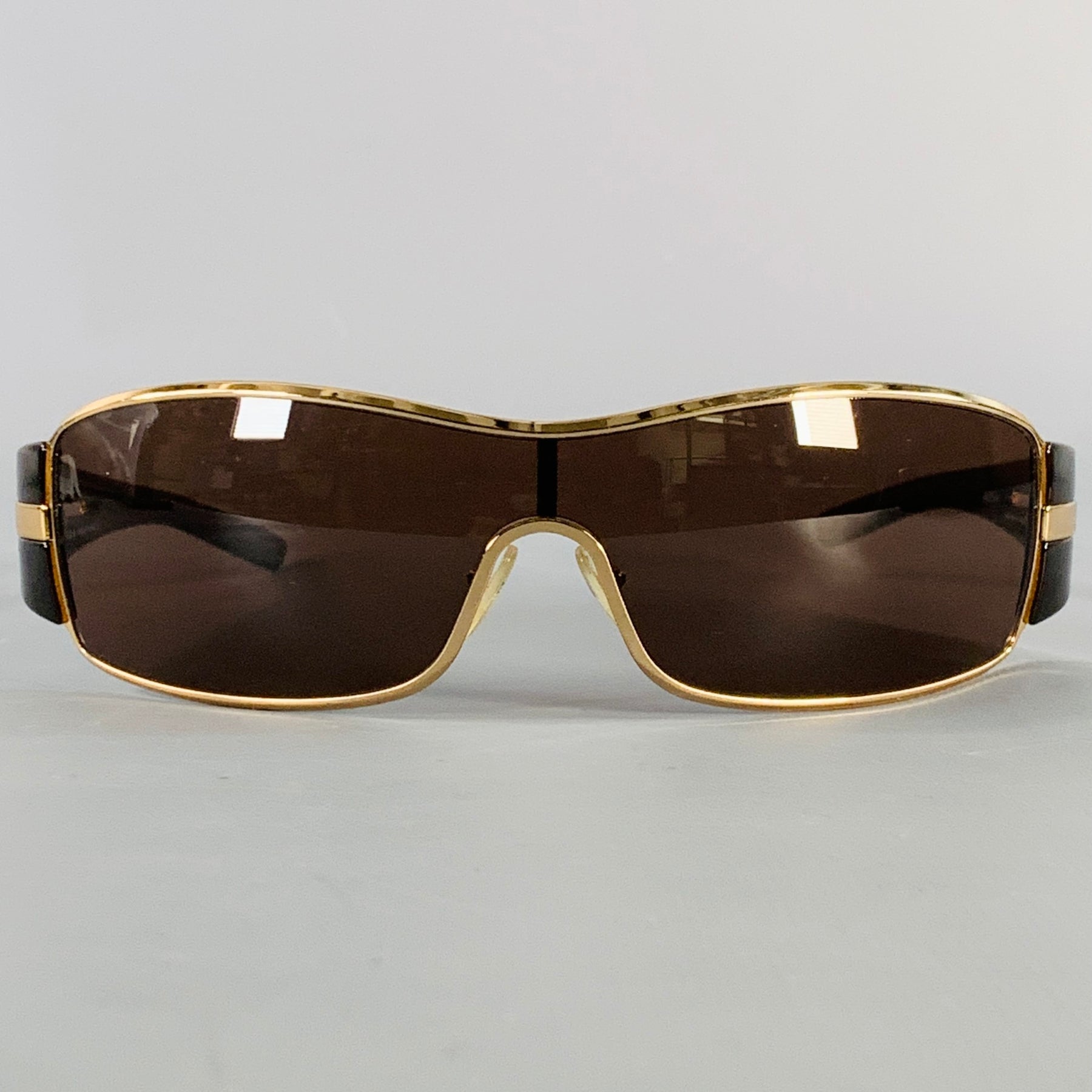 PRADA Gold Black Metal Shield Sunglasses – Sui Generis  display picture 2