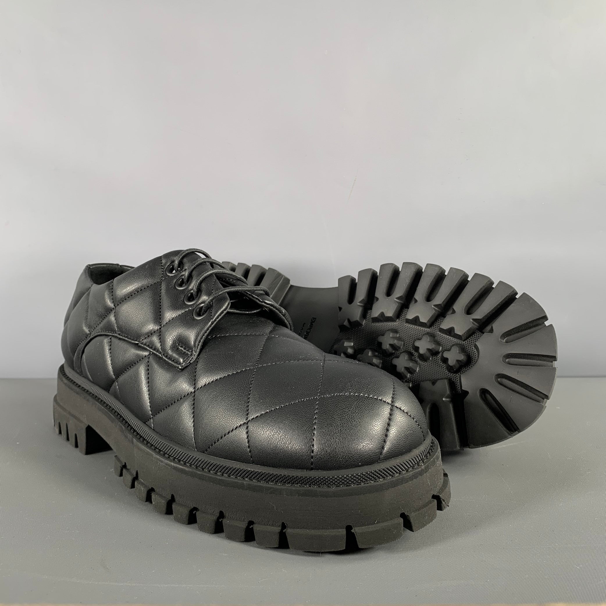 EMPORIO ARMANI Size 8.5 Black Quilted Leather Lace Up Shoes