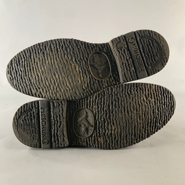 HESCHUNG Size 8.5 Burgundy Suede Chukka Boots