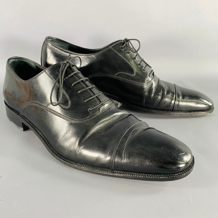 SALVATORE FERRAGAMO Size 10.5 Black Leather Cap Toe Lace-Up Shoes