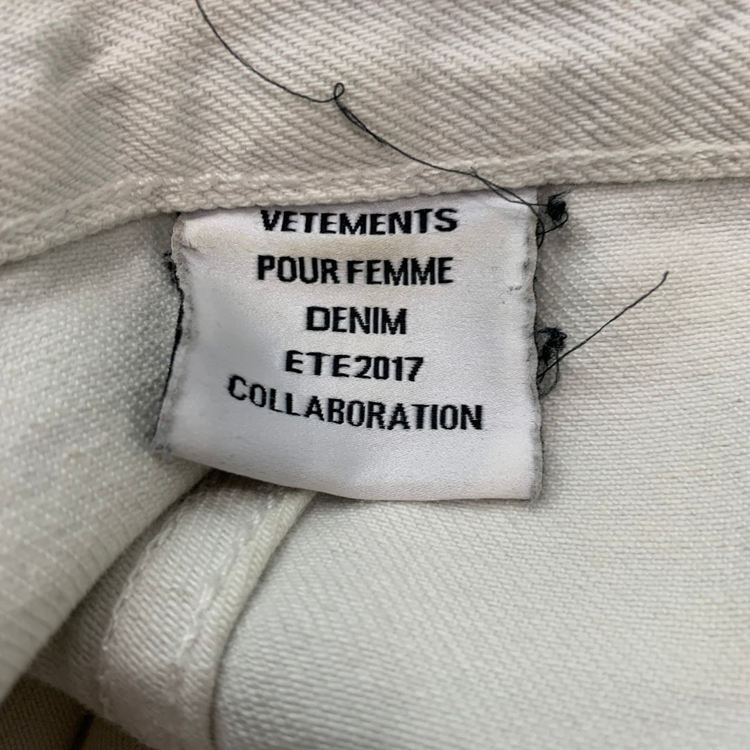 VETEMENTS Size 32 White Light Blue Cotton Button Fly Jeans
