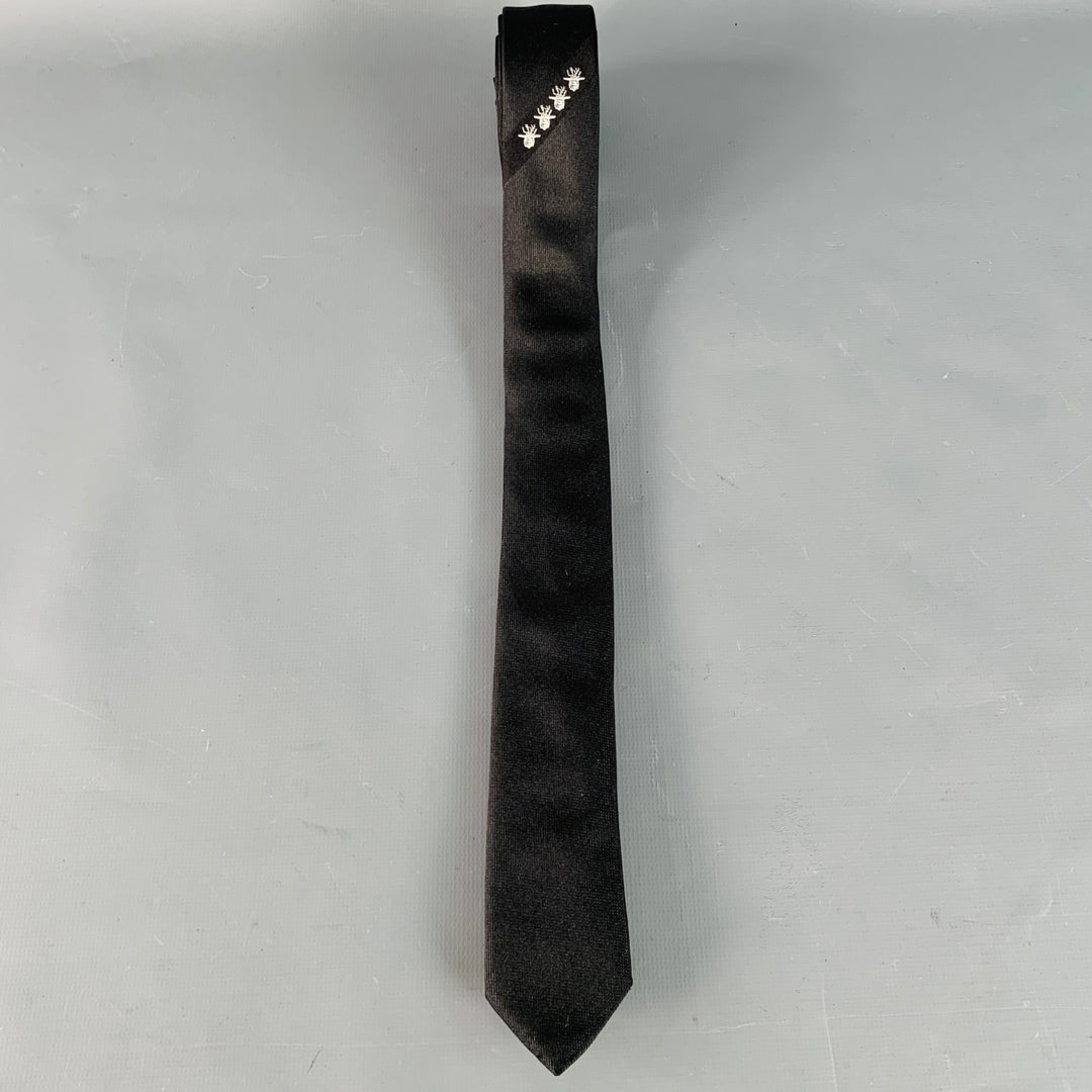 DIOR HOMME by HEDI SLIMANE SS04 Rare Vintage Strip Black White Embroidered Silk Skinny Tie