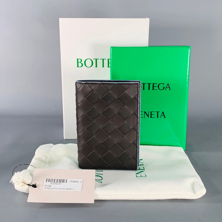 BOTTEGA VENETA Intrecciato Brown Blue Woven Leather Passport Holder