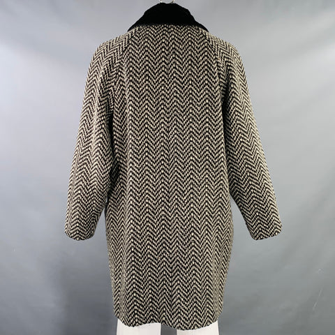 VERSUS by GIANNI VERSACE Size 44 Black White Herringbone Raglan Coat