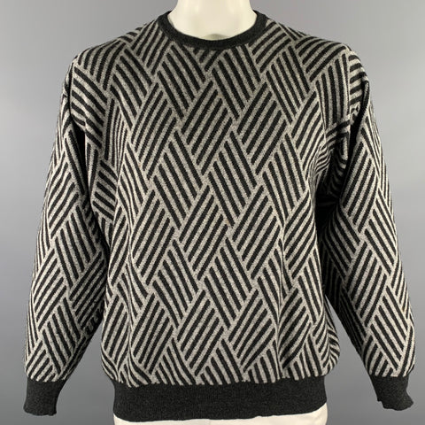 NEIMAN MARCUS Size L Grey Black Cashmere Crew-Neck Sweater