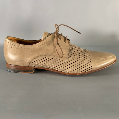 BALLY Size 9 Beige Perforated Leather Cap Toe Lace Up Shoes