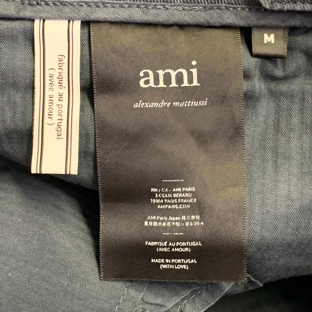 AMI by ALEXANDRE MATTIUSSI Size M Blue Cotton Pleated Button Fly Casual Pants