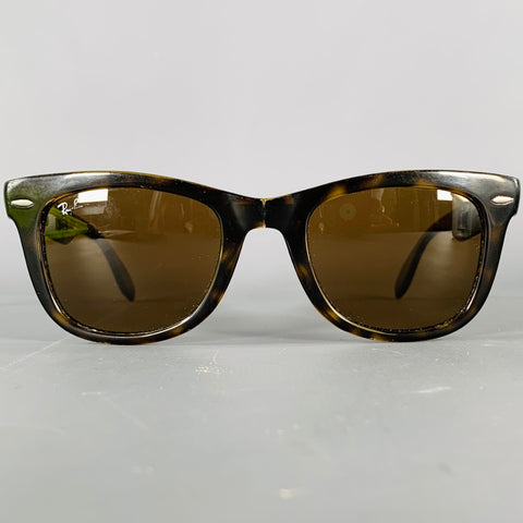 RAY-BAN Folding Wayfarer Brown Acetate Sunglasses