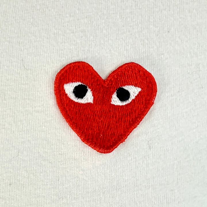 COMME des GARCONS PLAY Size M White Red Heart Applique T-shirt
