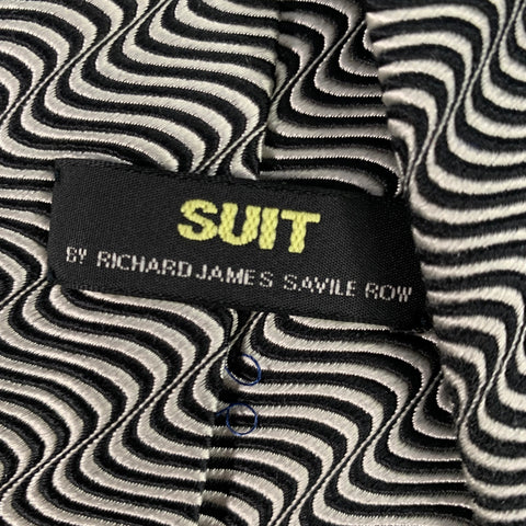 RICHARD JAMES SAVILE ROW White Black Waves Silk Tie