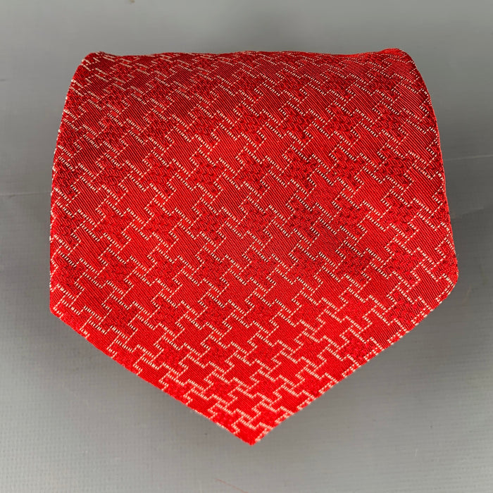 GIORGIO ARMANI Red White Textured Silk Tie