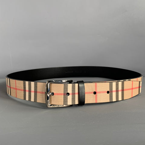 BURBERRY Size 40 Beige Silver Plaid Leather Belt