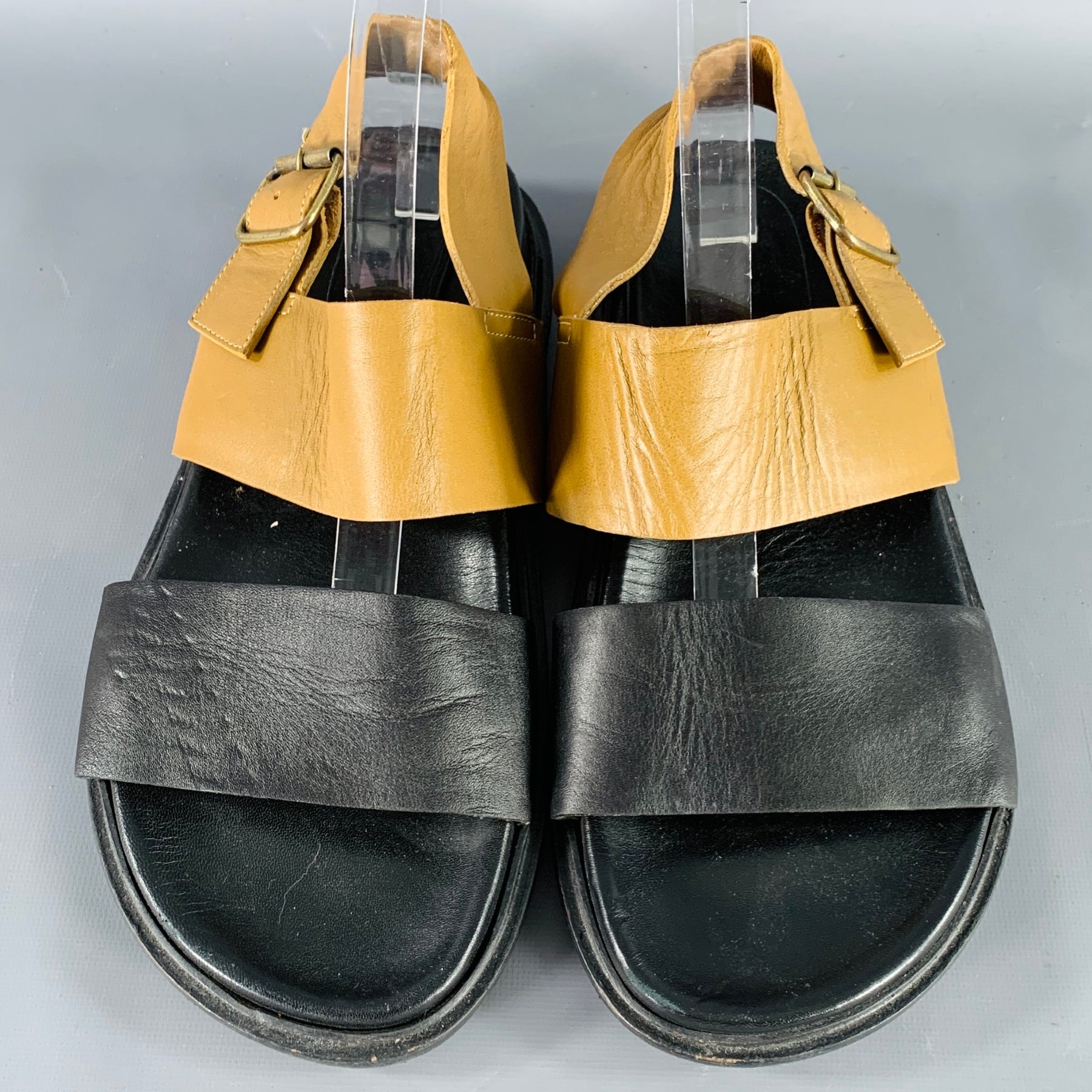 MARNI Size 8 Black Tan Two Toned Leather Strap Sandals – Sui