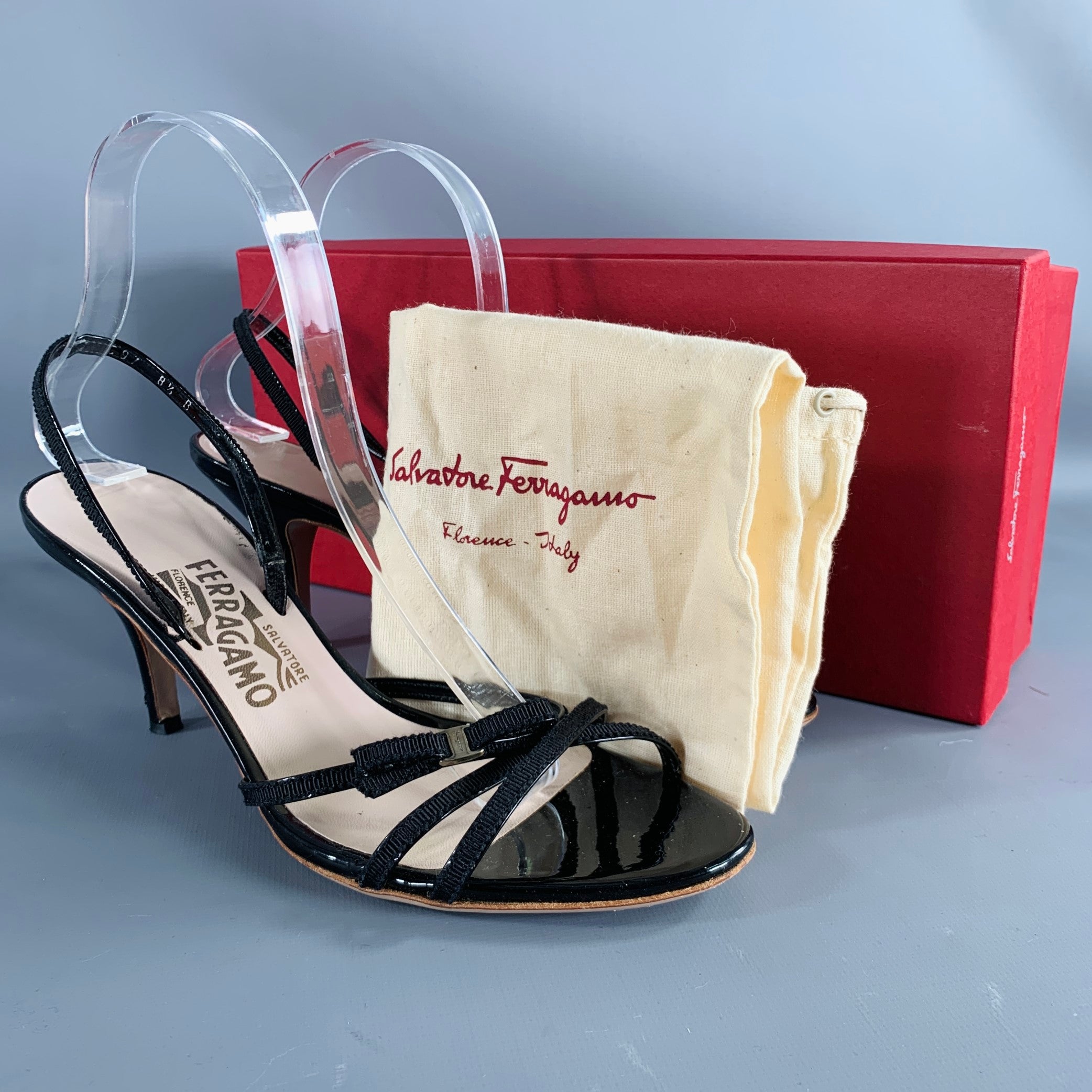 SALVATORE FERRAGAMO Size 8.5 Black Patent Leather Slingback