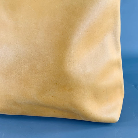 Sac cabas UNOETH en cuir jaune moutarde