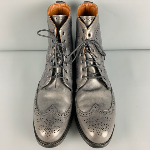 ALLEN EDMONDS Talla 13 Botas con punta de ala de cuero perforado gris