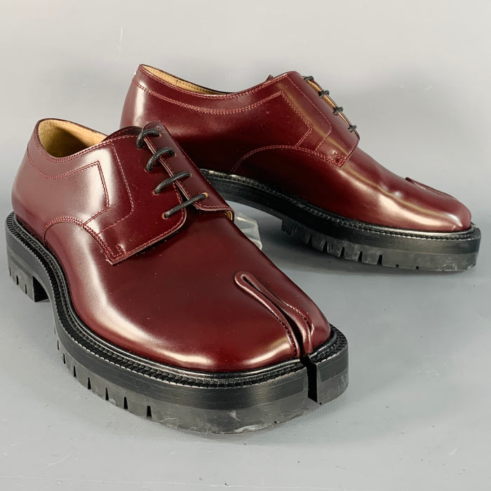 MAISON MARGIELA Size 10 Burgundy Leather Tabi Lug Sole Lace-up Derby Shoes