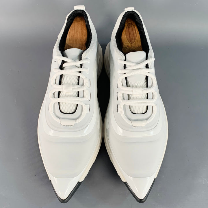 AZ FACTORY Size 10 White Mixed Materials Pointed Toe Sneakers