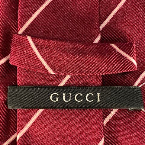 GUCCI Burgundy Pink Diagonal Stripe Silk Twill Tie