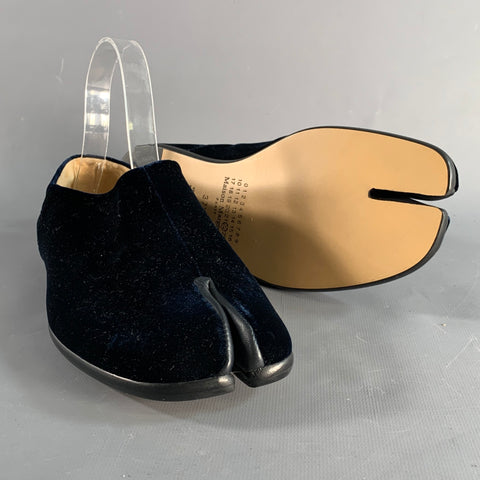MAISON MARGIELA Size 7.5 Blue Velvet Tabi Flats