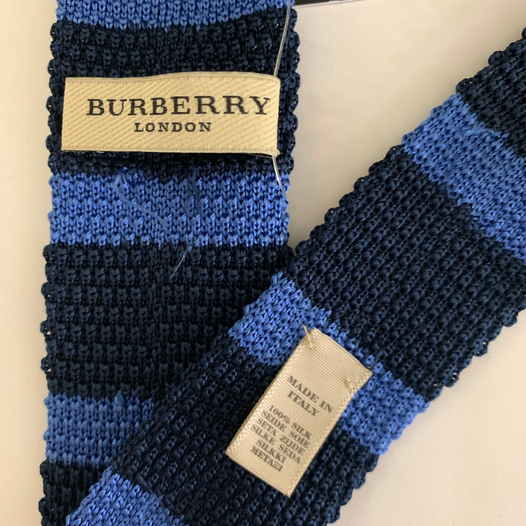BURBERRY Navy Blue Knit Silk Tie