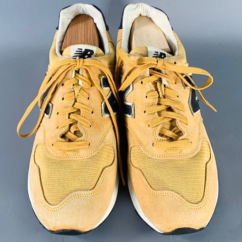 NEW BALANCE Size 11 1400 Mustard Yellow Suede Mesh Athletic Sneakers