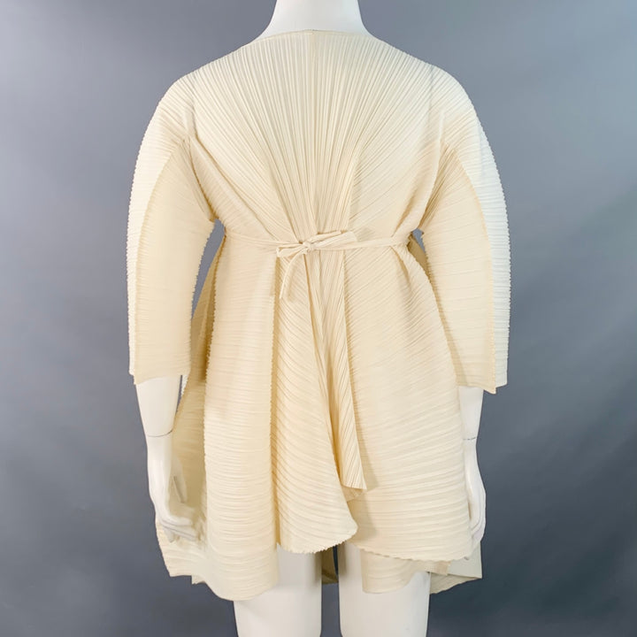 RON DAVID STUDIO One Size Cream Polyester Pleated 3/4 Sleeves Tie Dress