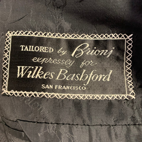 BRIONI for WILKES BASHFORD Size 44 Black Wool Peak Lapel Tuxedo