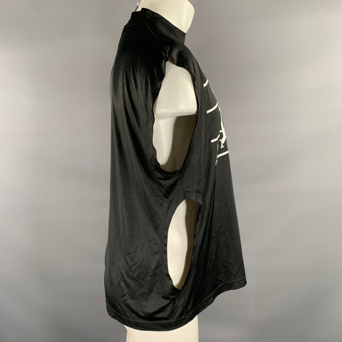 VERSACE Size M Black Print Muscle T-shirt