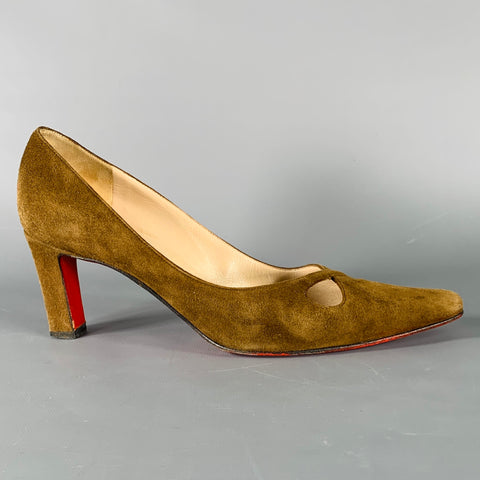 CHRISTIAN LOUBOUTIN Size 6.5 Brown Suede Heels Pumps