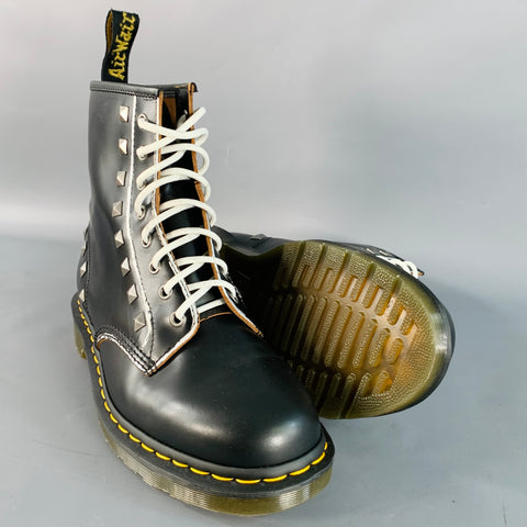DR. MARTENS AW004 Size 11 1460 Stud Black Leather Studded Lace-Up Ankle Boots