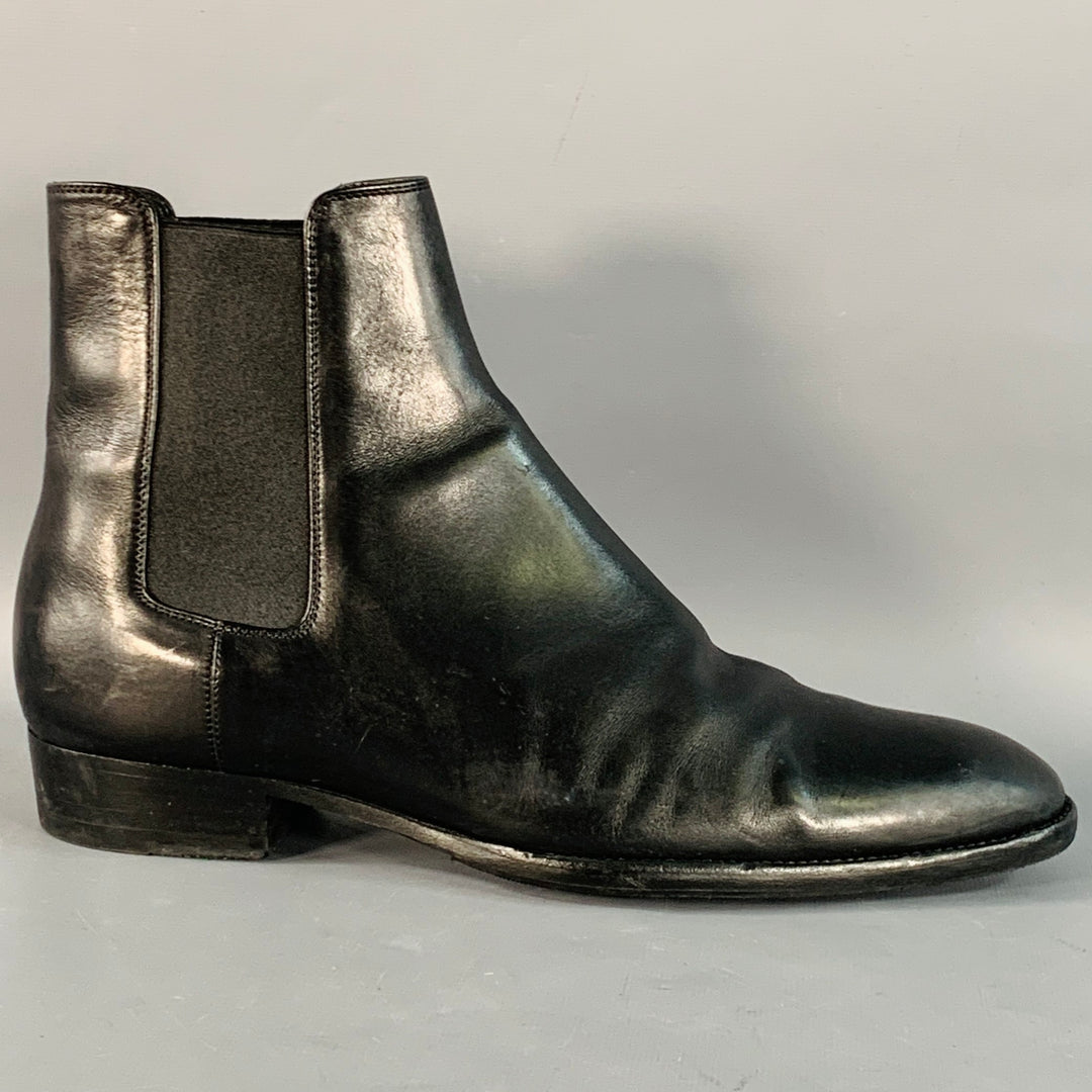 SAINT LAURENT Size 9 Black Leather Ankle Chelsea Boots