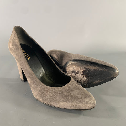 PRADA Size 9.5 Grey Suede Solid Pointed Toe Pumps