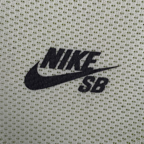NIKE Size 11 NYJAH Free Premium SB Grey Black White Leather Rubber Sole Sneakers