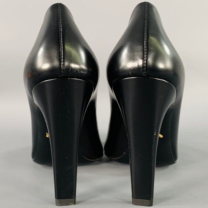 PRADA Size 7 Black Leather Pointed Toe Pumps