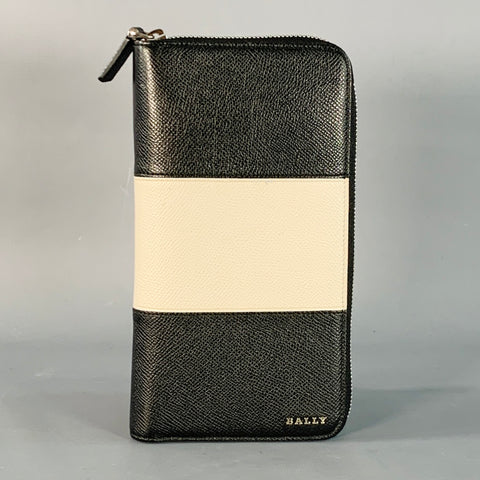 BALLY One Size Black Cream Color Block Leather Zip Around Checkbook Wallet