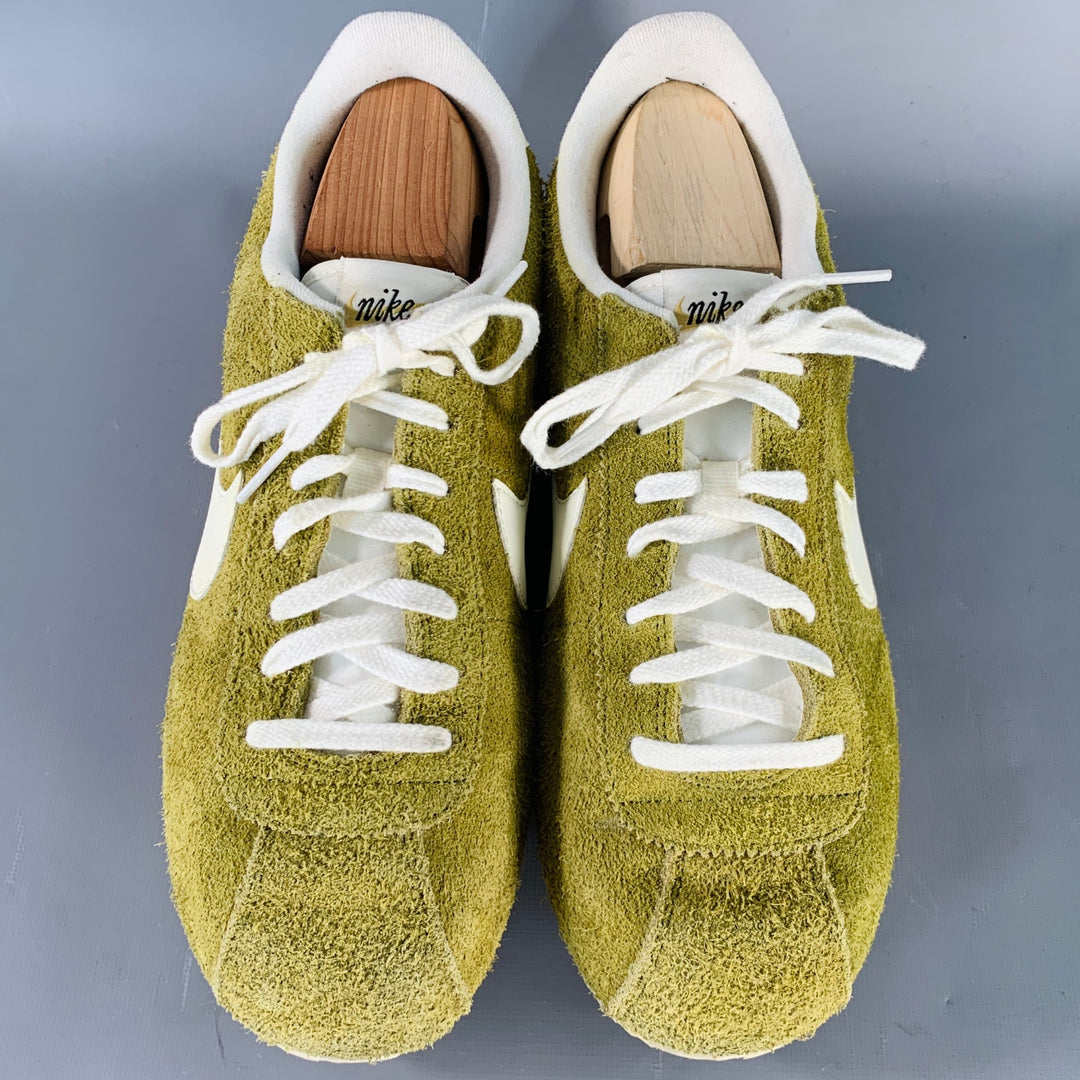 NIKE Size 11 Cortez SE Moss Green Suede Low Top Sneakers
