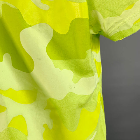 VALENTINO Size M Neon Green Yellow Camouflage Cotton Crew Neck T-shirt