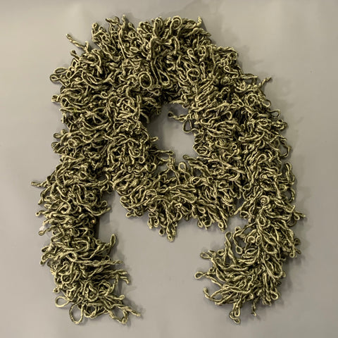 Écharpe en tricot chenille bouclée verte VINTAGE