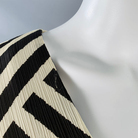 SACHIN & BABI Size 8 Brown Cream Polyester Stripe Short Sleeve Long V-Neck Dress