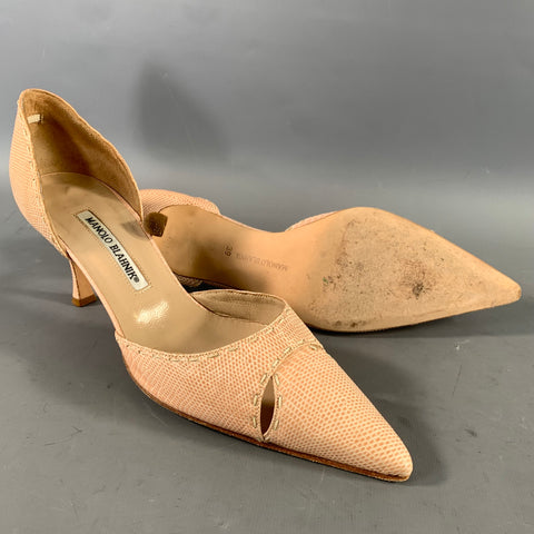 MANOLO BLAHNIK Size 9 Beige Leather Lizard Embossed Pointed Toe Pumps