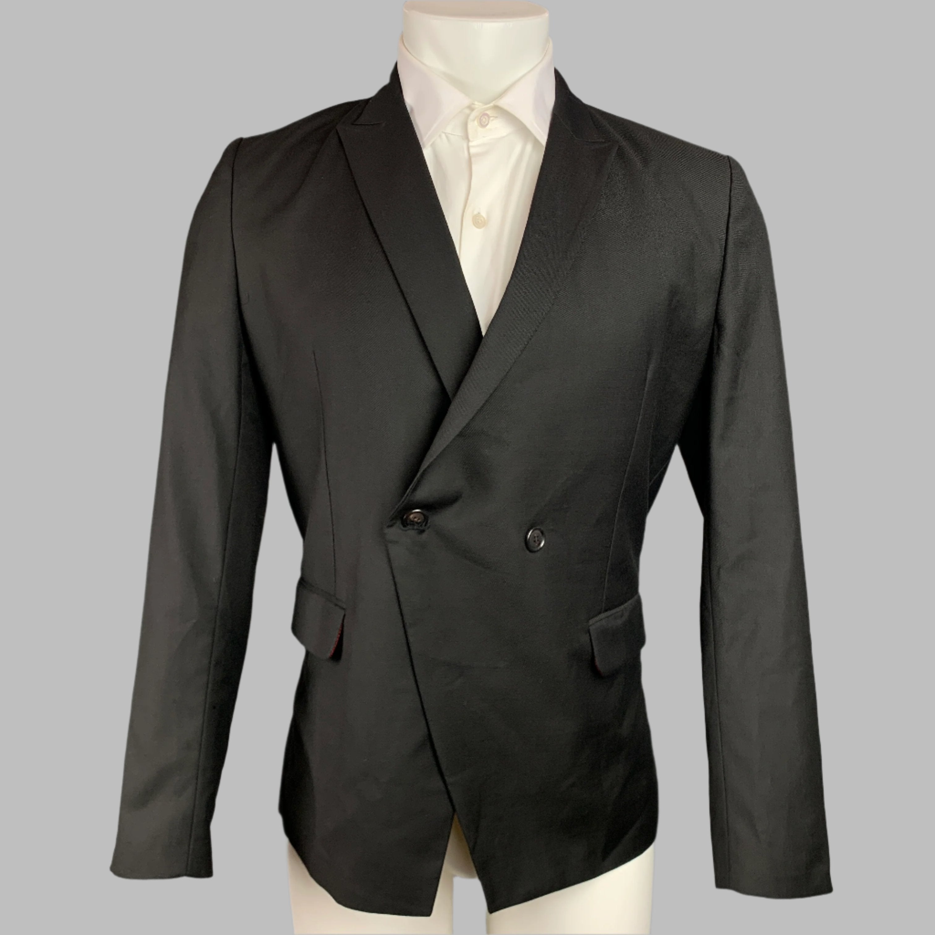KRIS VAN ASSCHE – Sui Generis Designer Consignment