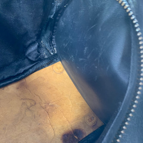 Sac de voyage JOHNSON LEATHERS en cuir matelassé noir