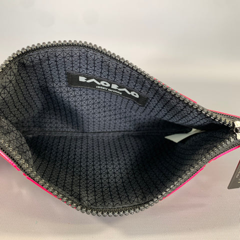 BOA BOA ISSEY MIYAKE Black Neon Pink Triangle Pouch